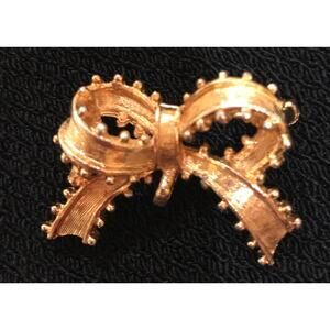 Vintage Signed Mylu Brooch Goldtone Bow 1 1/4" Holiday Pin Costume Jewelry